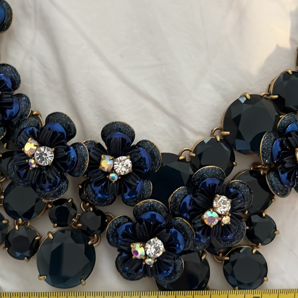 Jcrew statement necklace - Picture 2 of 7
